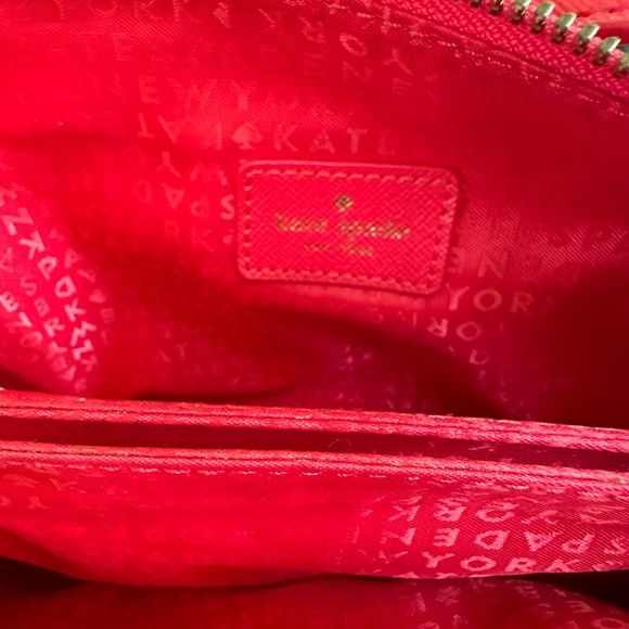 Kate Spade red nylon crossbody bag - Picture 5 of 10